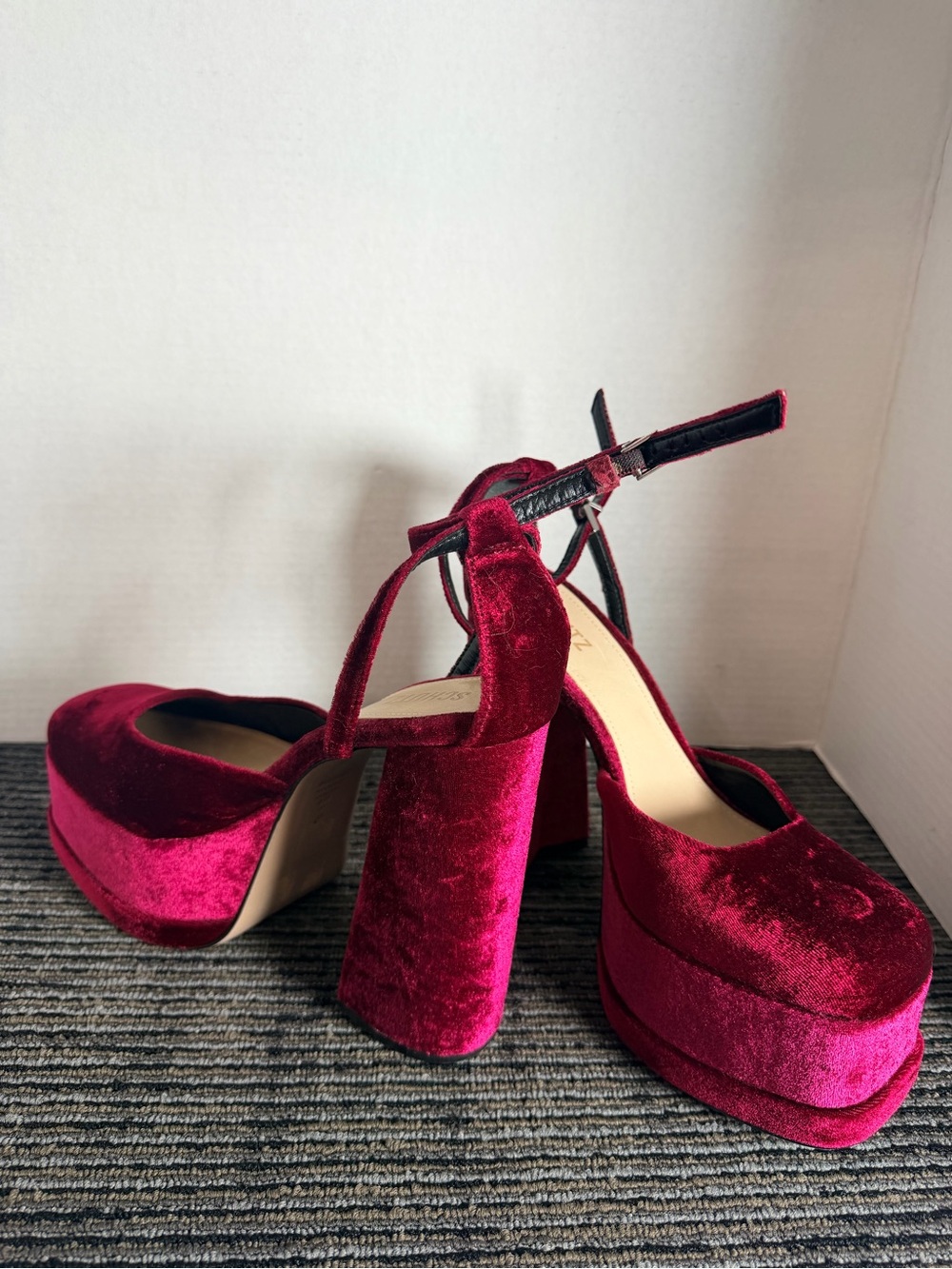 SCHUTZ Fuchsia Velvet Platform Block Heel Sandals - Picture 8 of 8